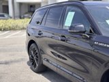 Used 2022 Lincoln Aviator Reserve w/ Equipment Group 201A image 5