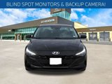 Used 2023 Hyundai Elantra SEL w/ Convenience Package image 2
