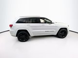 Used 2022 Jeep Grand Cherokee Laredo X image 4