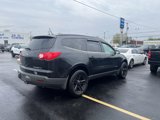 Used 2009 Chevrolet Traverse LT image 3