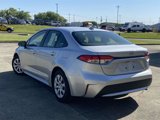 Used 2022 Toyota Corolla LE image 5