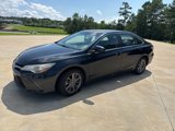 Used 2017 Toyota Camry LE image 3