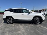 Used 2022 GMC Terrain SLT w/ Infotainment Package II image 4