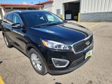 Used 2017 Kia Sorento LX image 2