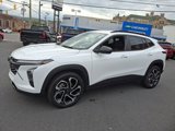 Certified 2024 Chevrolet Trax RS image 3