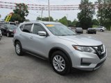Used 2017 Nissan Rogue SV image 3