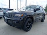 Used 2019 Jeep Grand Cherokee Altitude image 3