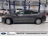 Used 2016 Ford Fusion SE image 3