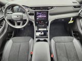 New 2025 Jeep Grand Cherokee L Laredo image 2