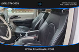 Used 2018 Chrysler Pacifica Limited image 4