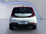 Used 2022 Kia Soul LX w/ Technology Package image 5