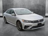 Used 2019 Volkswagen Passat 2.0T SE R-Line image 3