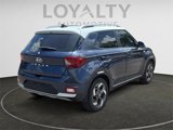 Used 2021 Hyundai Venue image 5