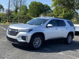Used 2022 Chevrolet Traverse LT image 3