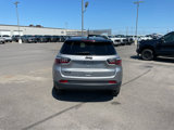 Used 2020 Jeep Compass Latitude image 6