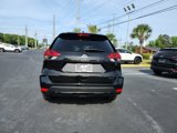 Used 2018 Nissan Rogue SV w/ Premium Package image 4