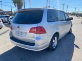 Used 2009 Volkswagen Routan SEL Premium image 5