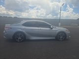 Used 2020 Toyota Camry SE image 2