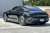 Used 2021 Porsche Taycan image 3