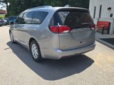 Used 2020 Chrysler Pacifica Touring-L image 3