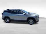 Used 2024 GMC Terrain SLE w/ Driver Convenience Package image 2
