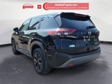 Used 2023 Nissan Rogue SV image 3