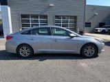 Used 2016 Hyundai Sonata SE image 2