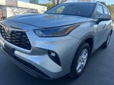 Used 2024 Toyota Highlander LE image 5