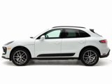 Used 2024 Porsche Macan image 2