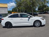 Used 2022 Toyota Corolla LE image 3
