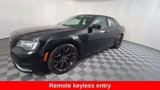 Used 2019 Chrysler 300 Touring w/ Sport Appearance Package image 5