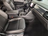 Used 2020 Volkswagen Atlas Cross Sport SEL image 3