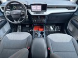 Certified 2022 Ford Maverick XLT image 2
