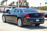 Used 2017 Chrysler 300 C image 5