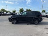 Used 2023 Nissan Rogue S image 5