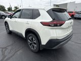 Used 2023 Nissan Rogue SV image 5