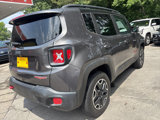 Used 2017 Jeep Renegade Trailhawk image 5