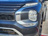 Used 2024 Mitsubishi Outlander SE image 5