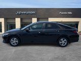 Certified 2022 Hyundai Elantra SE image 3