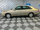 Used 2000 Toyota Avalon XL image 4