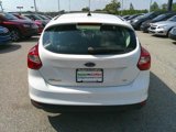 Used 2014 Ford Focus SE w/ SE Sport Package image 2