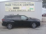 Used 2020 Toyota Highlander XLE image 2