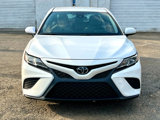 Used 2018 Toyota Camry SE image 2