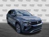 Used 2023 Volkswagen Taos SE image 2