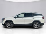 Used 2024 GMC Terrain SLT w/ Infotainment Package II image 2