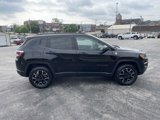 Used 2019 Jeep Compass Trailhawk image 4