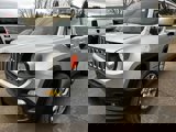 Used 2018 Jeep Renegade Latitude image 2