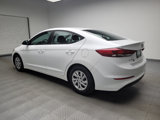 Used 2018 Hyundai Elantra SE image 3