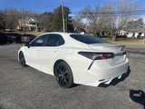 Used 2022 Toyota Camry SE image 3