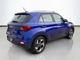 Used 2023 Hyundai Venue Limited image 5
